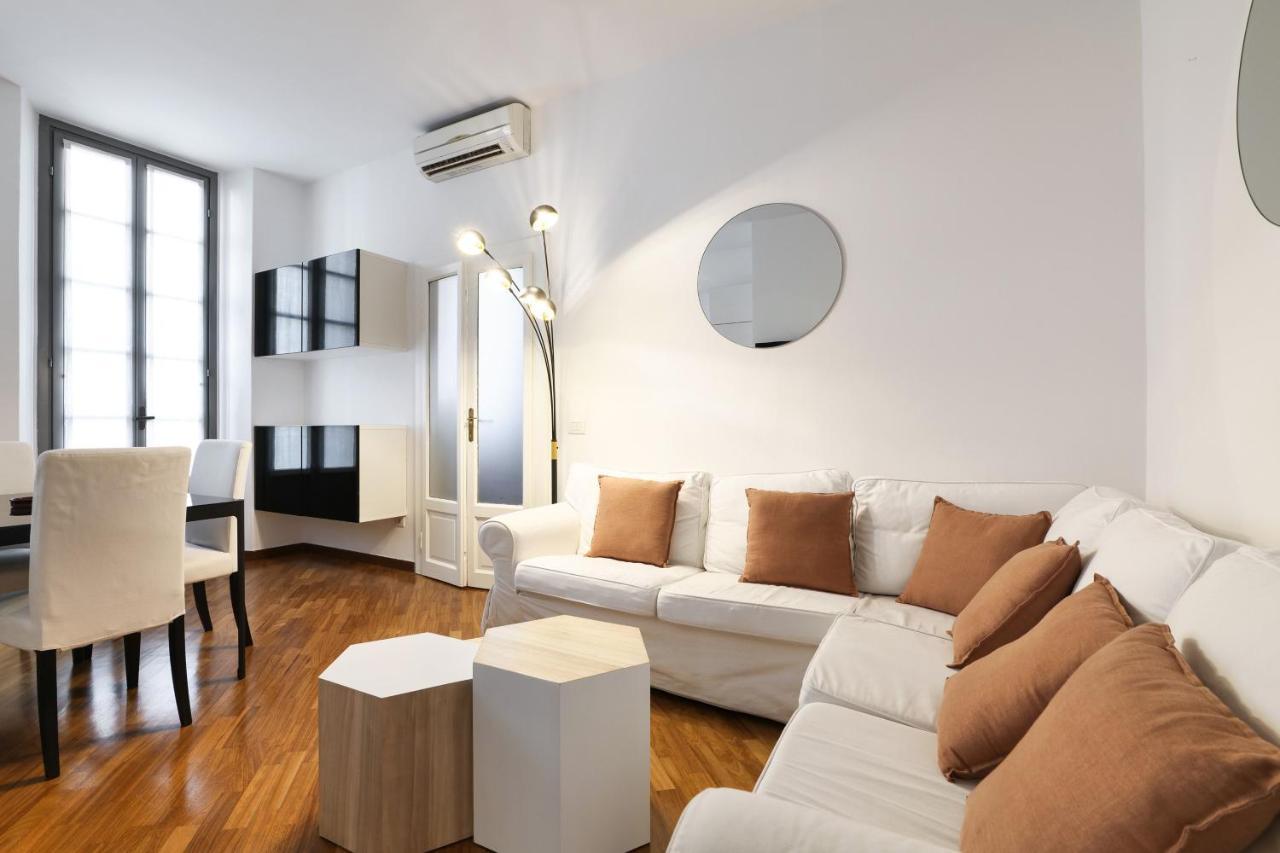 Charming San Babila Apt. Milan Luaran gambar